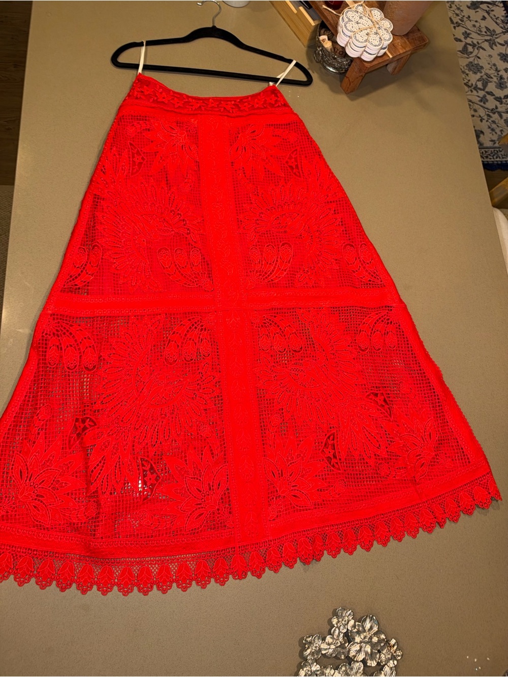 FARM Rio Toucan Red Guipure Crochet Midi Skirt - Picture 5 of 13